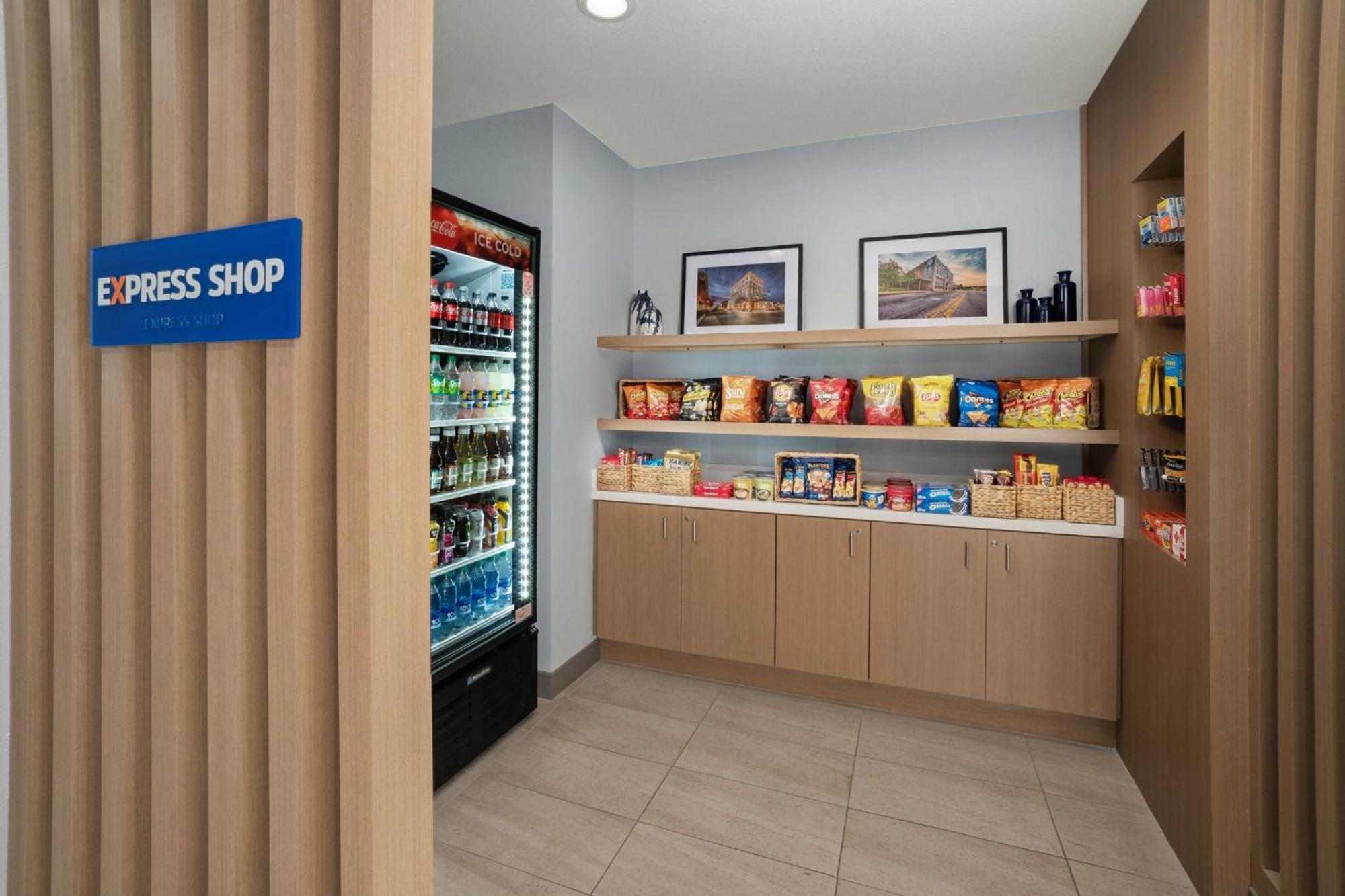 Holiday Inn Express - Hattiesburg West - Univ Area Ngoại thất bức ảnh